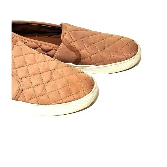 Steve Madden Pink Quilted Loafers Size 6.5 1B - Picture 8 of 10